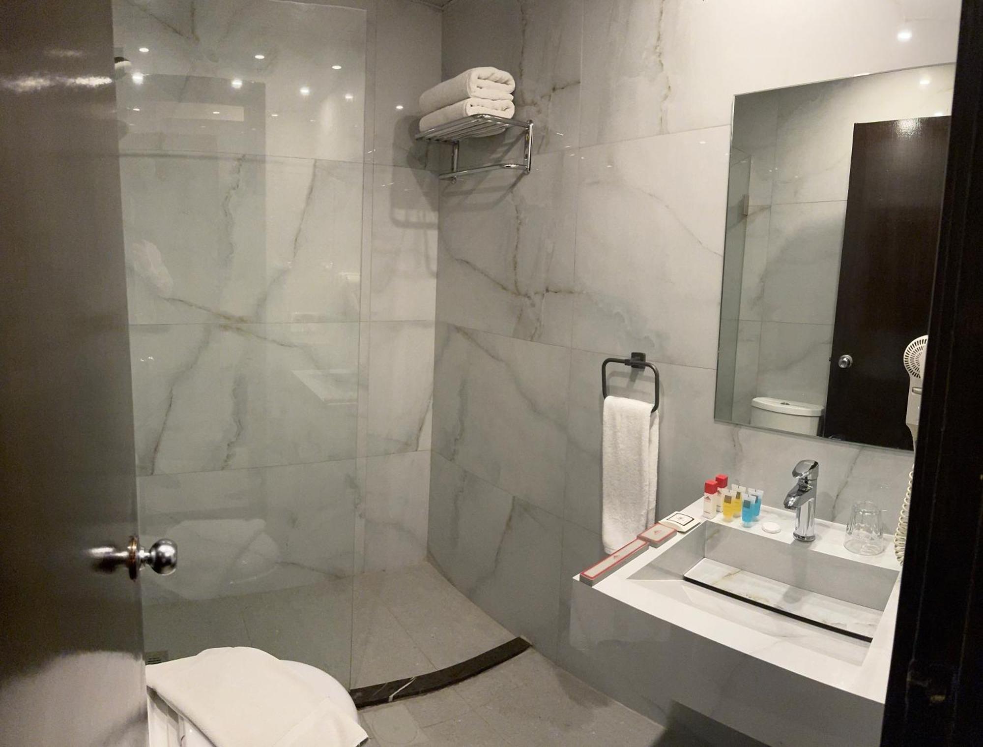 ביירות Duroy Hotel By Beverly מראה חיצוני תמונה